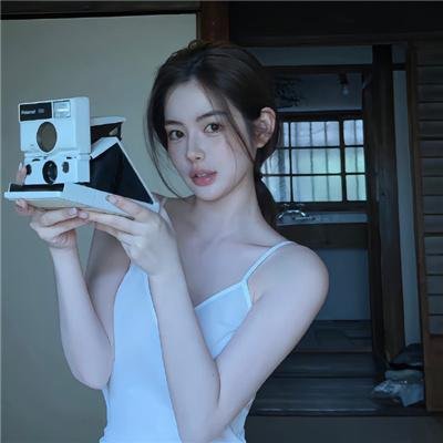 绿茵春色